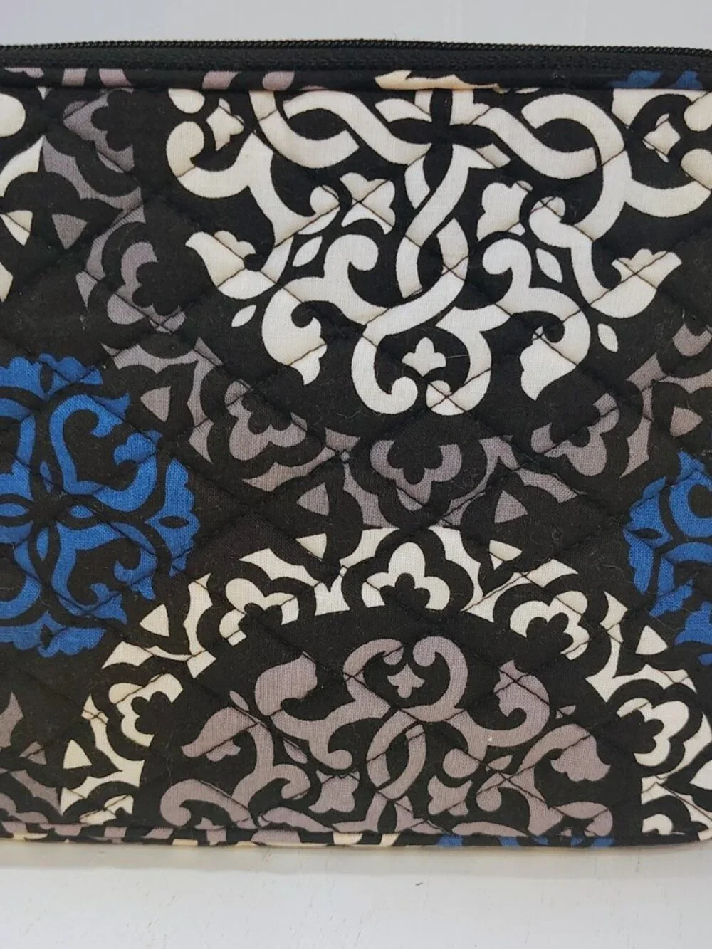NWT Vera Bradley Tablet Kindle Padded Sleeve, Canterbweey Cobalt, Retired